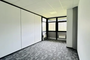 Bureau privé - 57070 - 30 postes - 4950€
