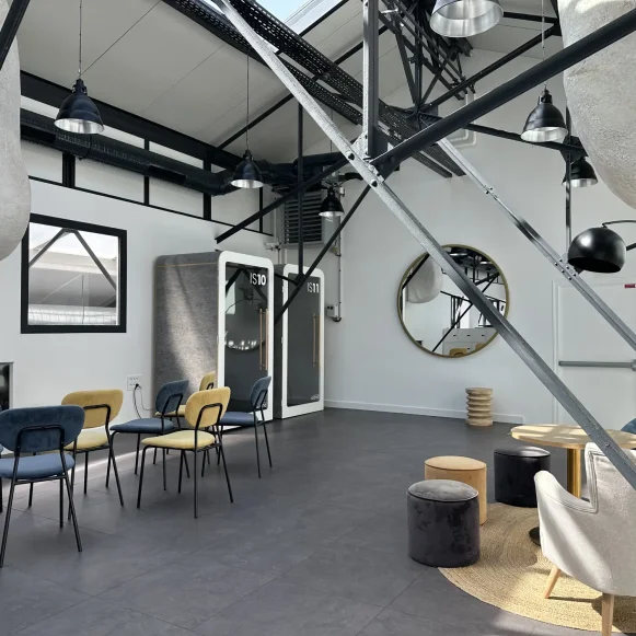 Bureau privé 210 m² 32 postes Coworking Boulevard de Charonne Paris 75011 - photo 11