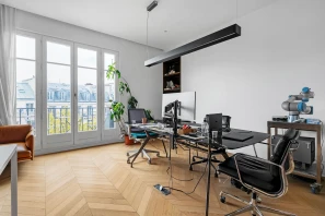 Espace indépendant - 75008 - 28 postes - 23800€