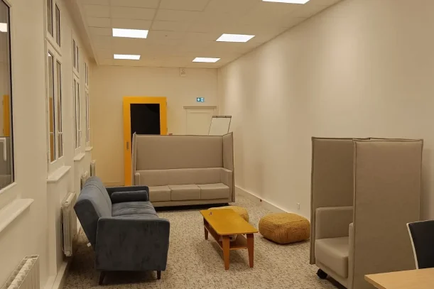 Bureau privé - 75008 - 8 postes - 3200€