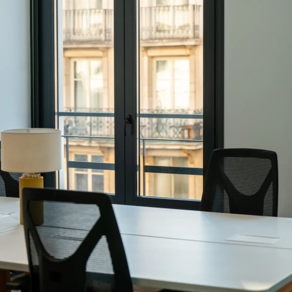 Bureau privé 15 m² 4 postes Coworking Rue Saint-Jean Nancy 54000 - photo 1