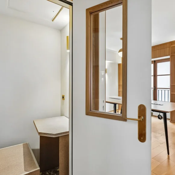 Bureau privé 12 m² 3 postes Location bureau Rue de Rouen Paris 75019 - photo 6