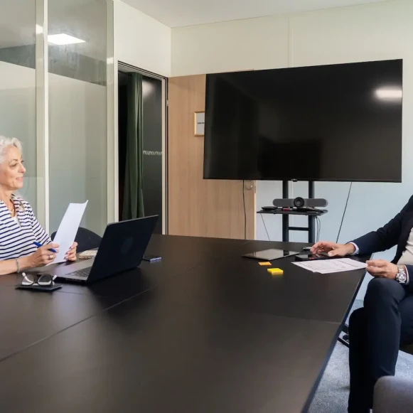 Espace indépendant 350 m² 35 postes Location bureau Rue Louis Blanc Lyon 69006 - photo 5