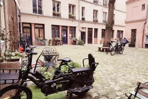 Bureau privé - 75011 - 3 postes - 1440€