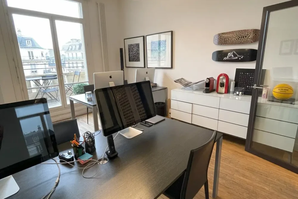 Bureau privé - 75008 - 8 postes - 3180€