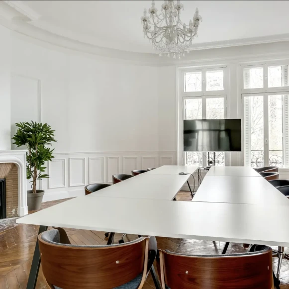Espace indépendant 350 m² 64 postes Location bureau Rue Bréguet Paris 75011 - photo 2