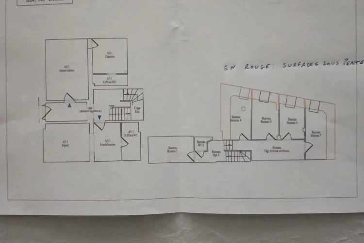 Espace indépendant - 92240 - 12 postes - 2000€