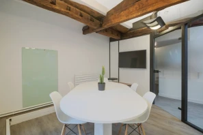 Bureau privé - 75009 - 5 postes - 2750€