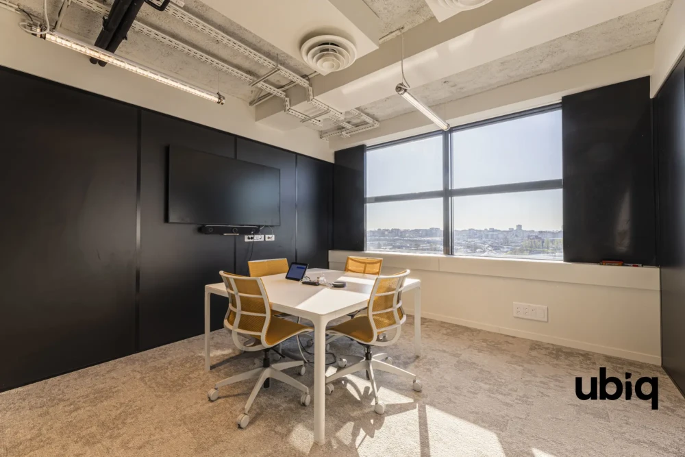 Espace indépendant - 75012 - 100 postes - 45000€