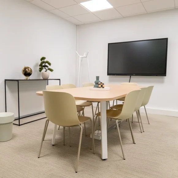 Bureau privé 13 m² 2 postes Coworking Rue du Faubourg-de-Saverne Strasbourg 67000 - photo 4