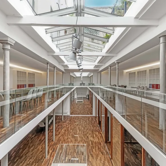 Espace indépendant 372 m² 44 postes Location bureau Rue Meslay Paris 75003 - photo 3