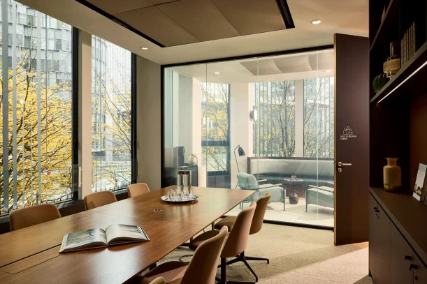 Bureau privé - 92400 - 54 postes - 32400€