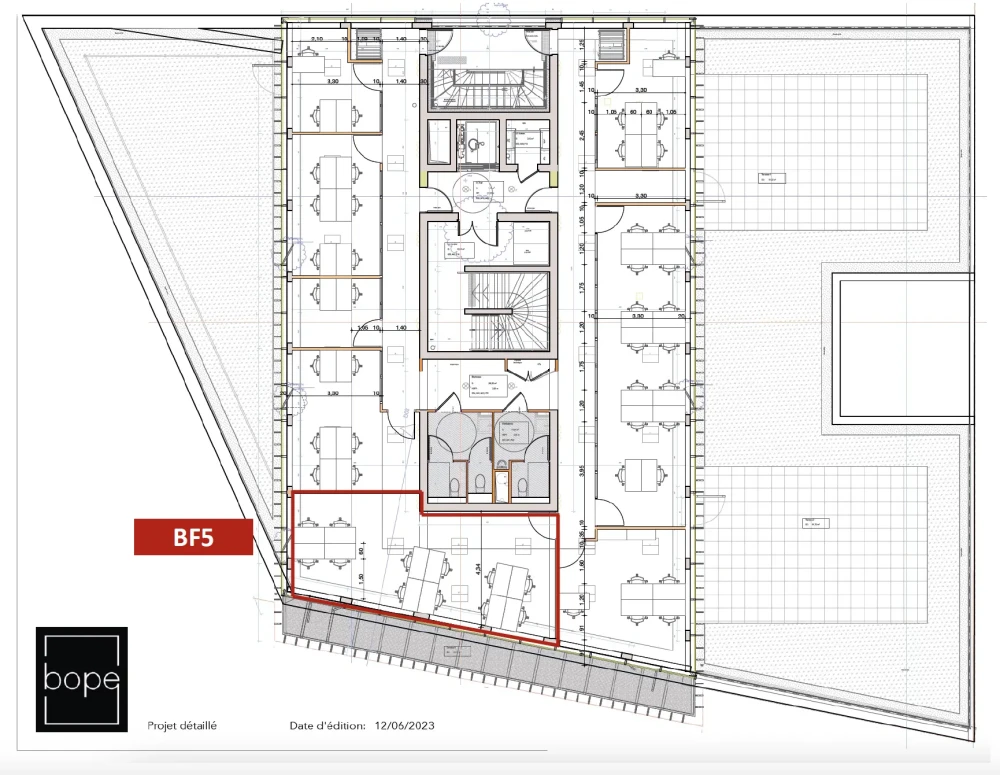 Bureau privé - 44300 - 12 postes - 3744€