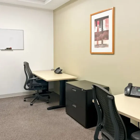 Bureau privé 7 m² 2 postes Coworking Rue de Dunkerque Paris 75010 - photo 6