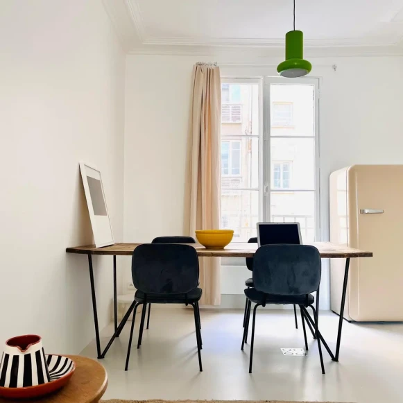 Espace indépendant 45 m² 8 postes Location bureau Rue Lamartine Paris 75009 - photo 2