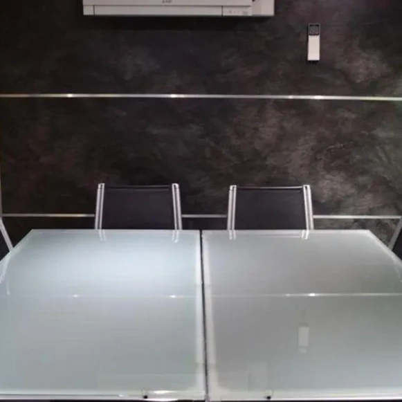 Bureau privé 28 m² 7 postes Location bureau Avenue des Champs-Élysées Paris 75008 - photo 2