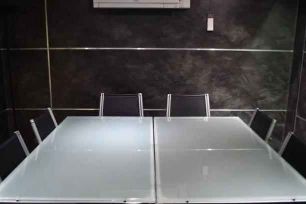 Bureau privé - 75008 - 7 postes - 3000€