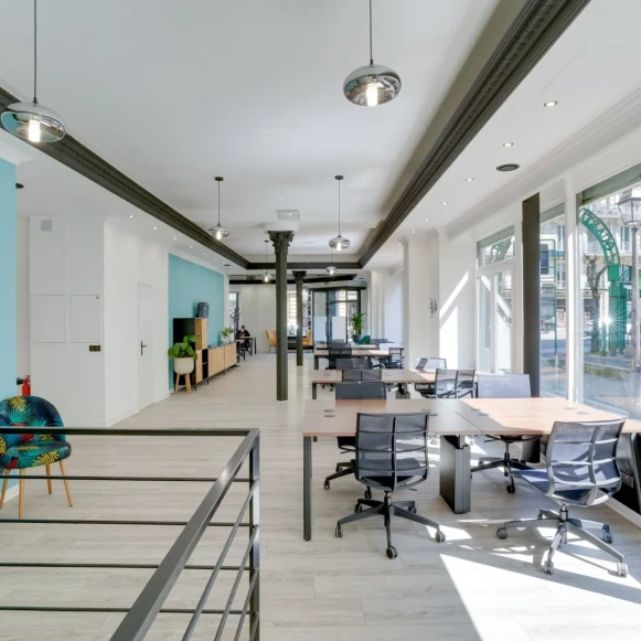 Espace indépendant 400 m² 50 postes Coworking Rue Beaubourg Paris 75003 - photo 8