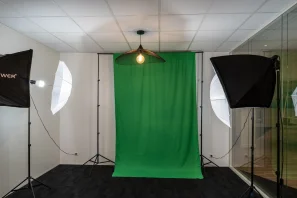 Bureau privé - 59000 - 6 postes - 2700€