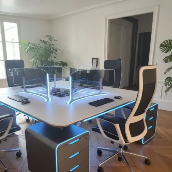 Bureau privé 21 m² 4 postes Location bureau Rue de Surène Paris 75008 - photo 3