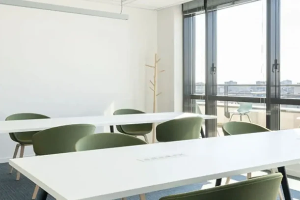 Bureau privé - 94140 - 7 postes - 4268€