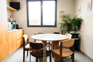 Bureau privé - 94340 - 2 postes - 850€