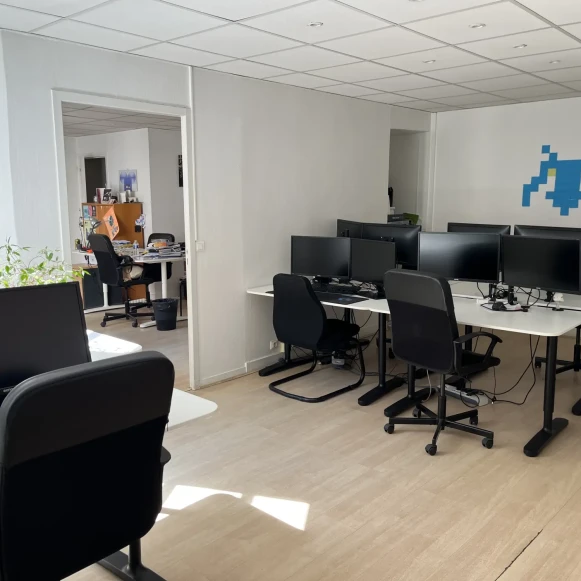 Bureau privé 25 m² 5 postes Coworking Rue de la Michodière Paris 75002 - photo 1