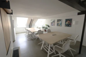 Bureau privé - 75008 - 4 postes - 1080€