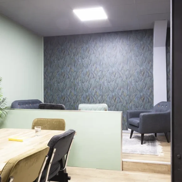 Espace indépendant 110 m² 16 postes Location bureau Rue du Faubourg Saint-Martin Paris 75010 - photo 1