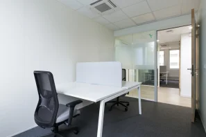 Bureau privé - 94220 - 5 postes - 1250€