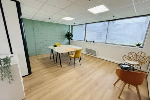 Bureau privé - 59200 - 3 postes - 329€