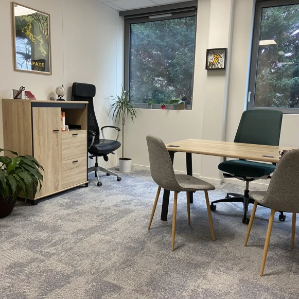 Bureau privé 14 m² 2 postes Coworking Route de Lavaur L'Union 31240 - photo 1