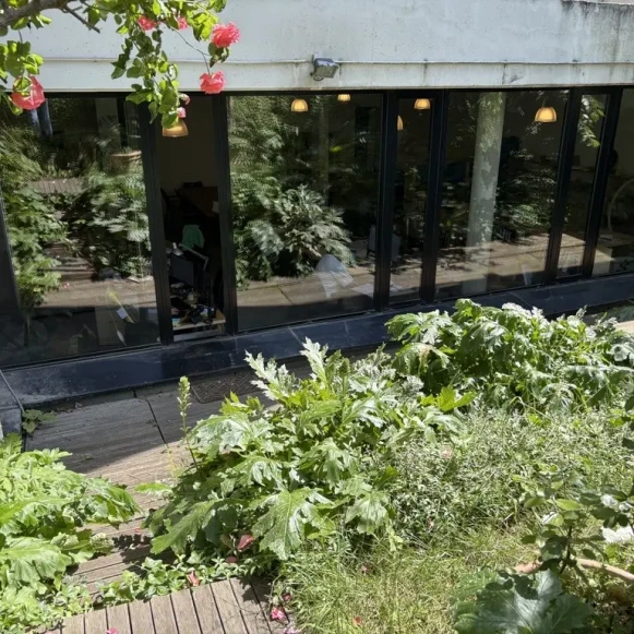 Open Space  2 postes Location bureau Rue Jean Fautrier Paris 75013 - photo 1