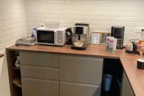 Bureau privé - 75009 - 2 postes - 750€