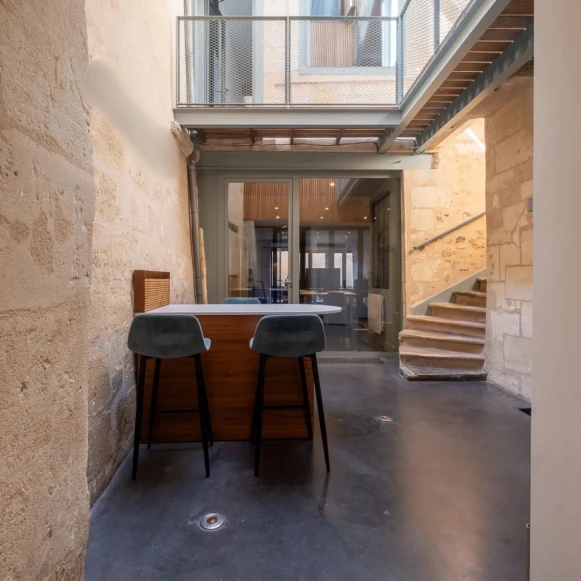 Bureau privé 40 m² 12 postes Location bureau Rue Leyteire Bordeaux 33000 - photo 8