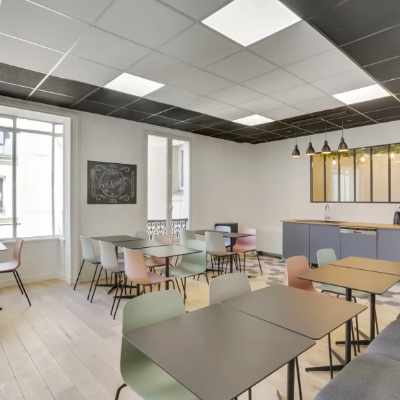 Espace indépendant 400 m² 70 postes Coworking Rue Taitbout Paris 75009 - photo 10