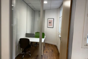 Espace indépendant - 75004 - 12 postes - 4000€