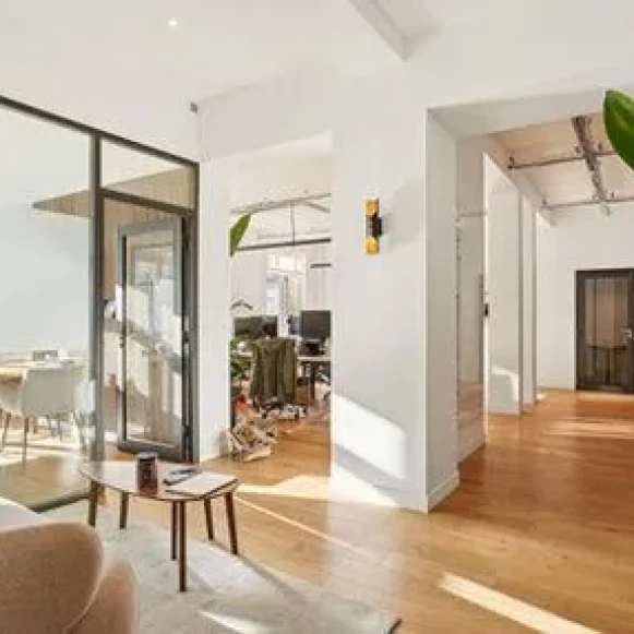 Espace indépendant 240 m² 40 postes Location bureau Rue Réaumur Paris 75002 - photo 2