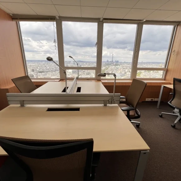 Bureau privé 24 m² 8 postes Coworking Avenue du Maine Paris 75015 - photo 6