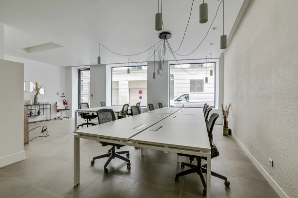 Bureau privé - 75002 - 12 postes - 5250€