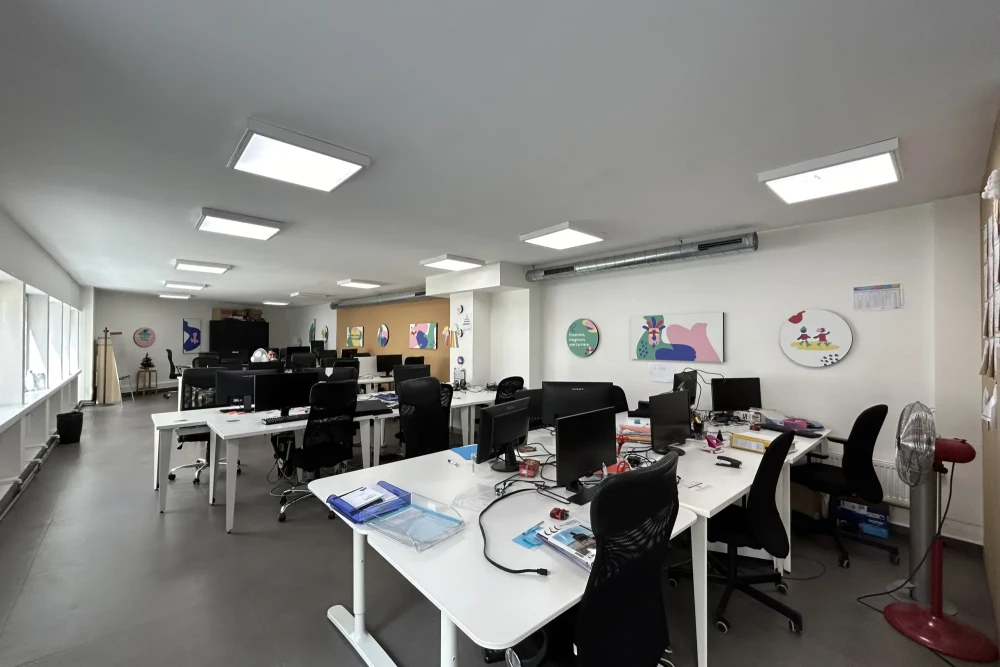 Bureau privé - 75012 - 25 postes - 7500€