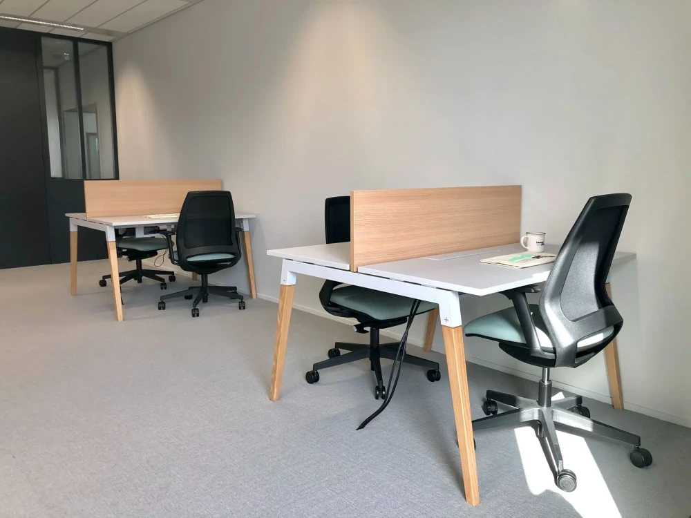 Bureau privé - 69006 - 18 postes - 8100€