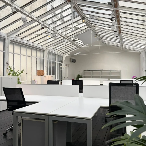 Open Space  6 postes Location bureau Rue des Arquebusiers Paris 75003 - photo 2