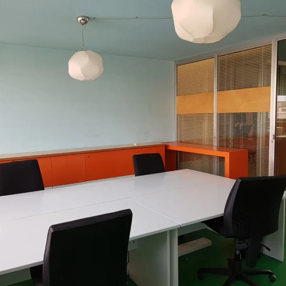 Bureau privé 58 m² 11 postes Location bureau Rue Caffarelli Nice 06000 - photo 4