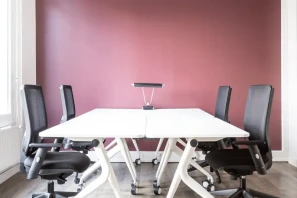 Bureau privé - 75011 - 4 postes - 2000€