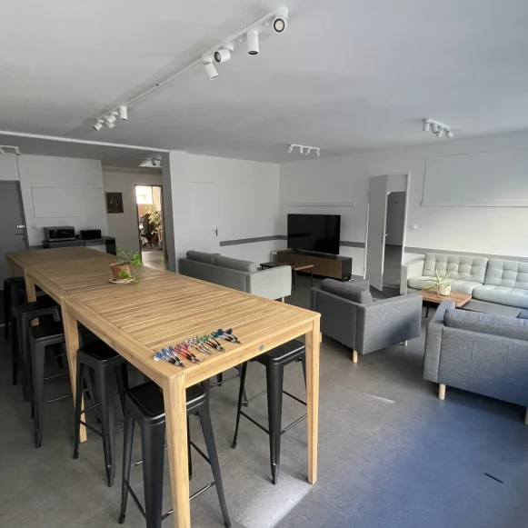 Bureau privé 25 m² 6 postes Location bureau Cours d'Alsace-et-Lorraine Bordeaux 33000 - photo 4