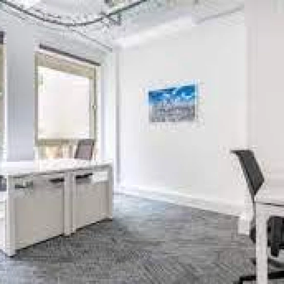 Bureau privé 12 m² 3 postes Location bureau Rue Blanche Paris 75009 - photo 1