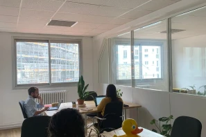 Bureau privé - 75011 - 10 postes - 3600€