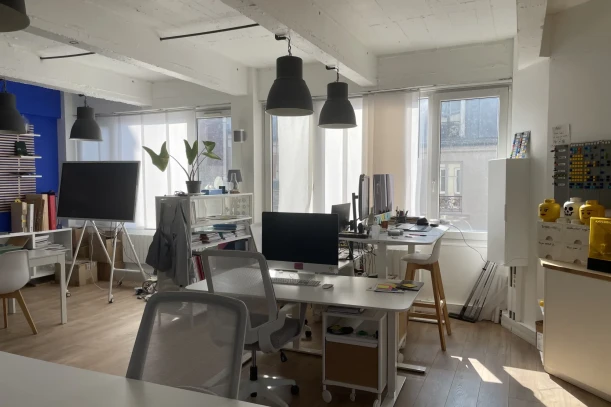 Open Space - 75014 - 6 postes - 260€