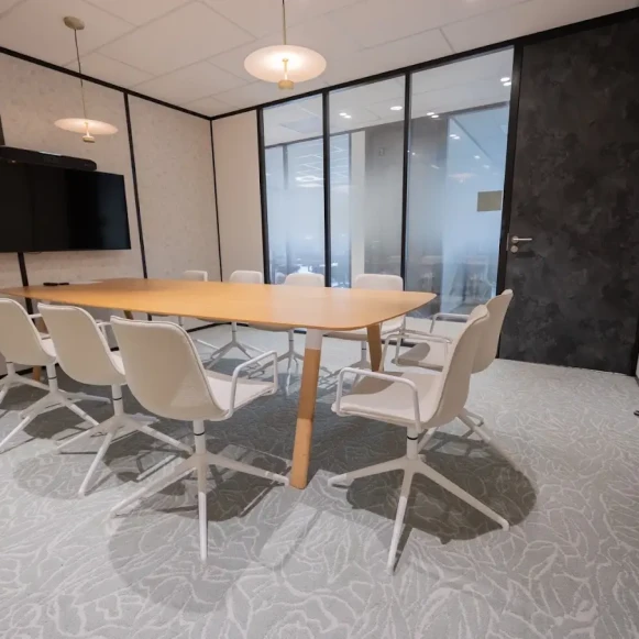 Bureau privé 26 m² 4 postes Location bureau Rue Etienne Lenoir Mauguio 34130 - photo 5